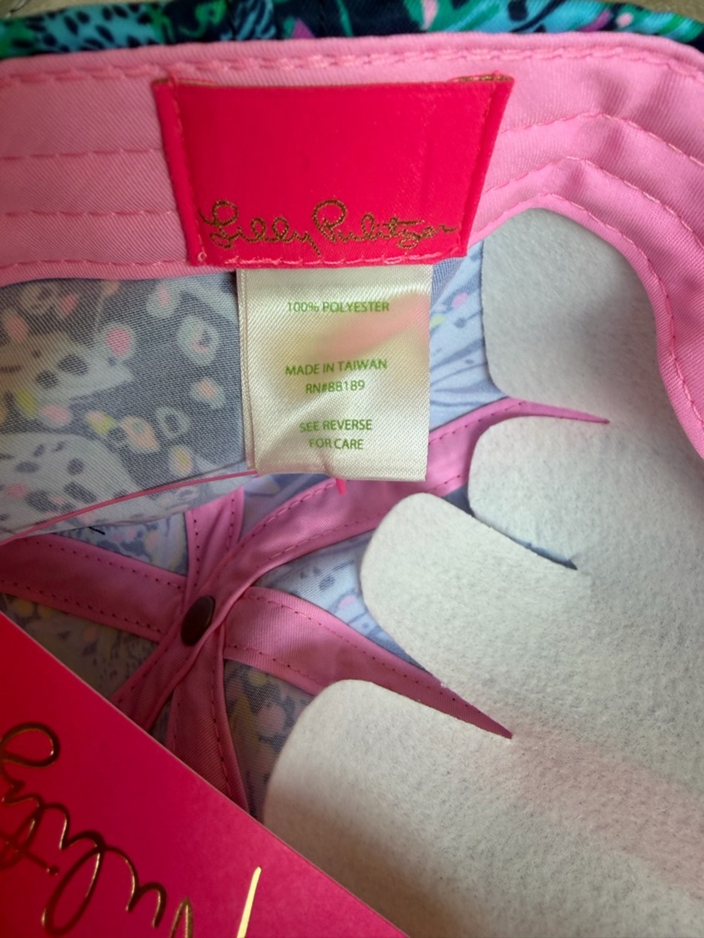 Lilly Pulitzer Catty Purrsonality Run Around Cap NWT - Picture 5 of 6